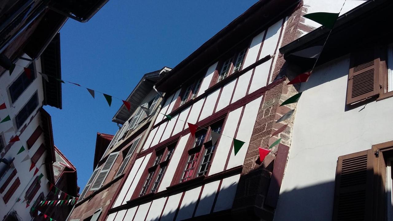 Gite Ultreia Vertes Montagnes Saint-Jean-Pied-de-Port Exterior photo